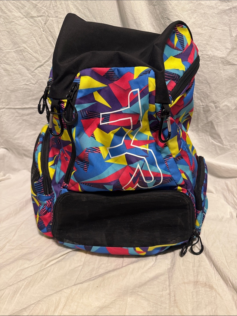 TYR Multicolor Geometric Backpack - Bold Pattern